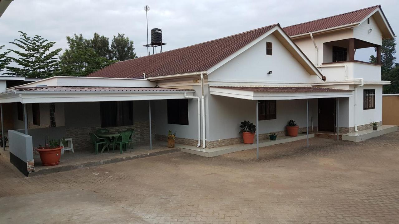 Kilimanjaro Country House Moshi Ngoại thất bức ảnh